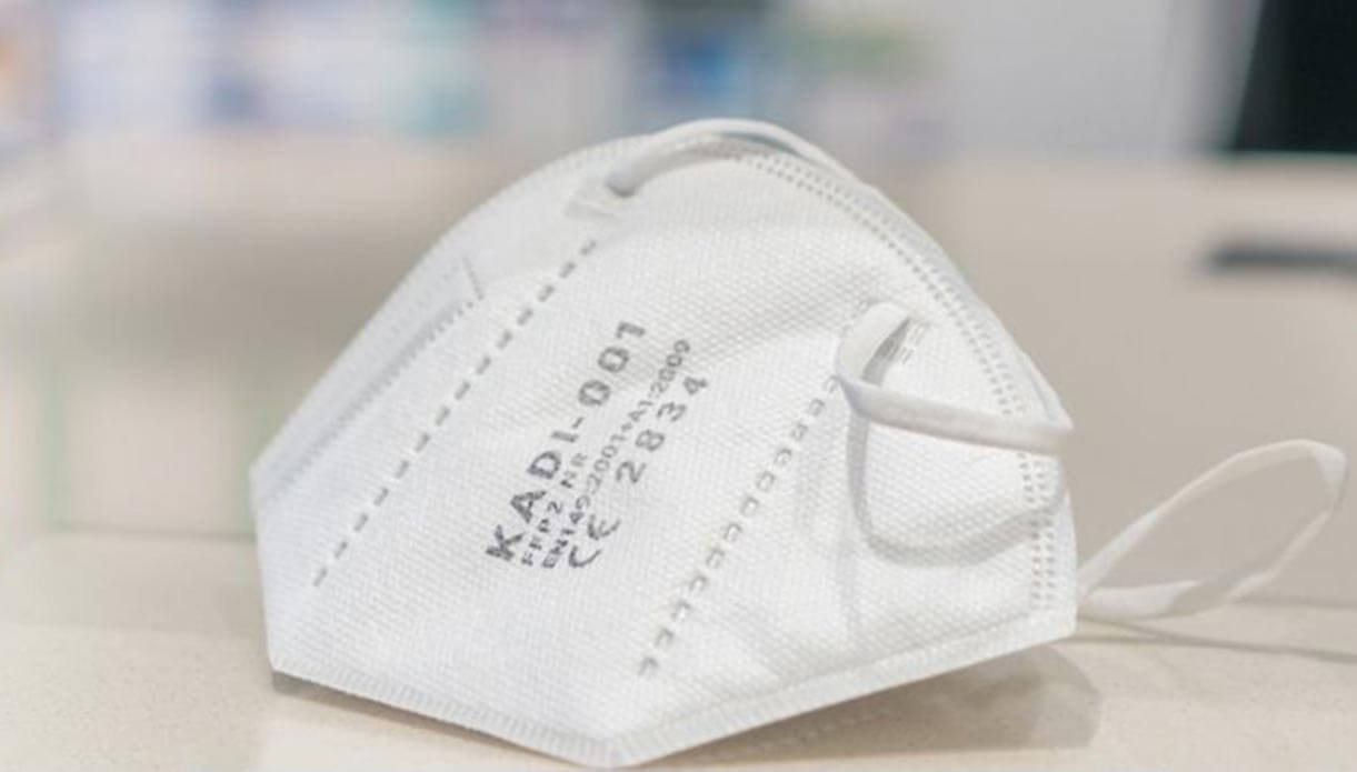 ffp2-masken-zum-schutz-vor-corona-bei-dr-hannig-apotheken
