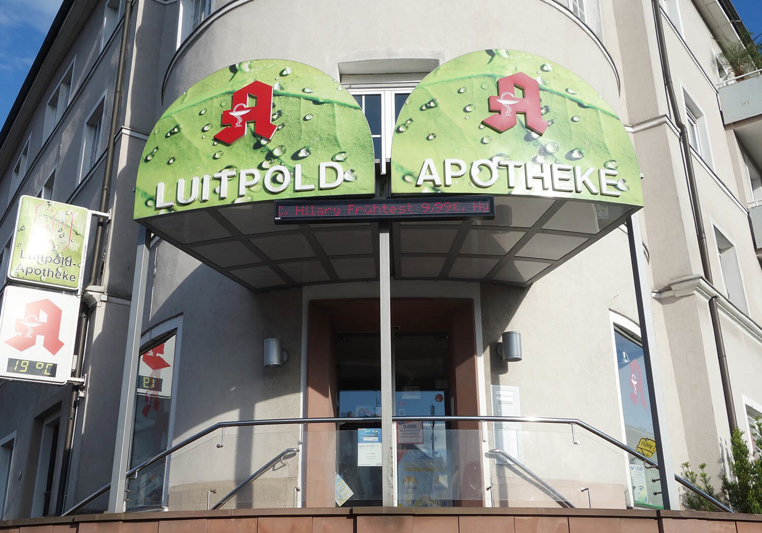 Luitpold Apotheke Außenansicht